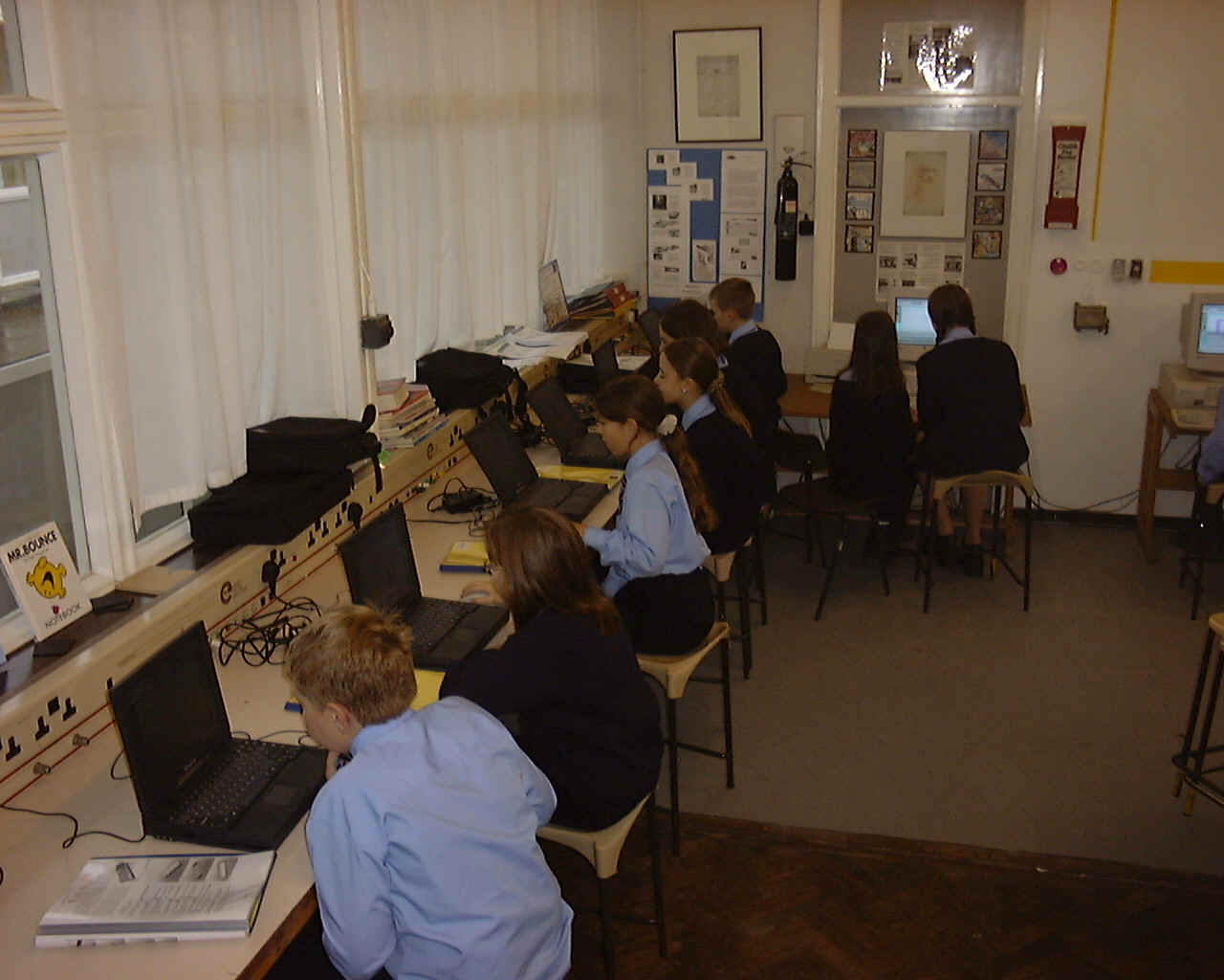 Dsc00087.jpg (609332 bytes)